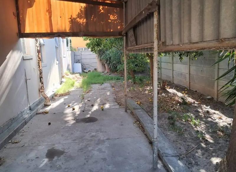 3 Bedroom Property for Sale in Fairfield Estate Western Cape